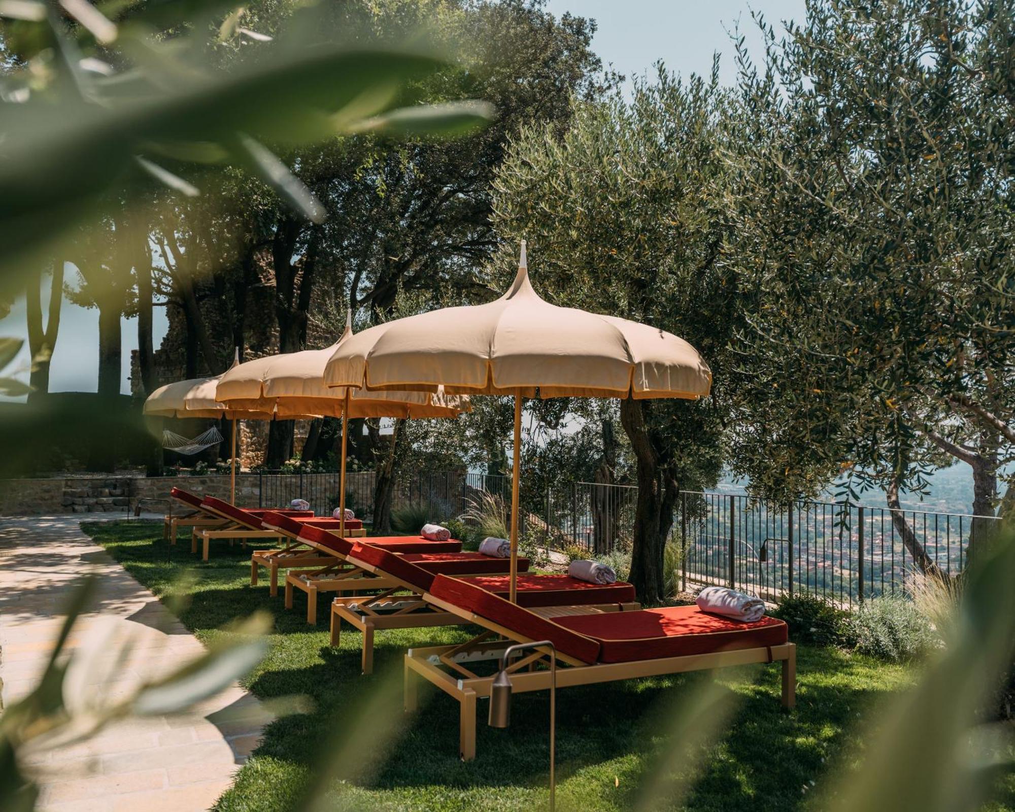 La Monastica Resort & Spa Борго-а-Буджано Экстерьер фото